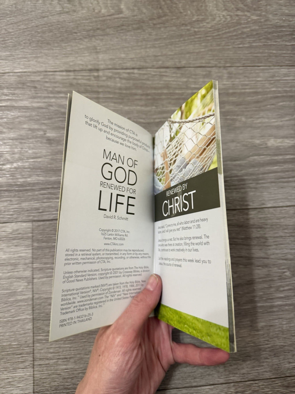 Man of God Renewed for Life: Devotions for Men Christianity