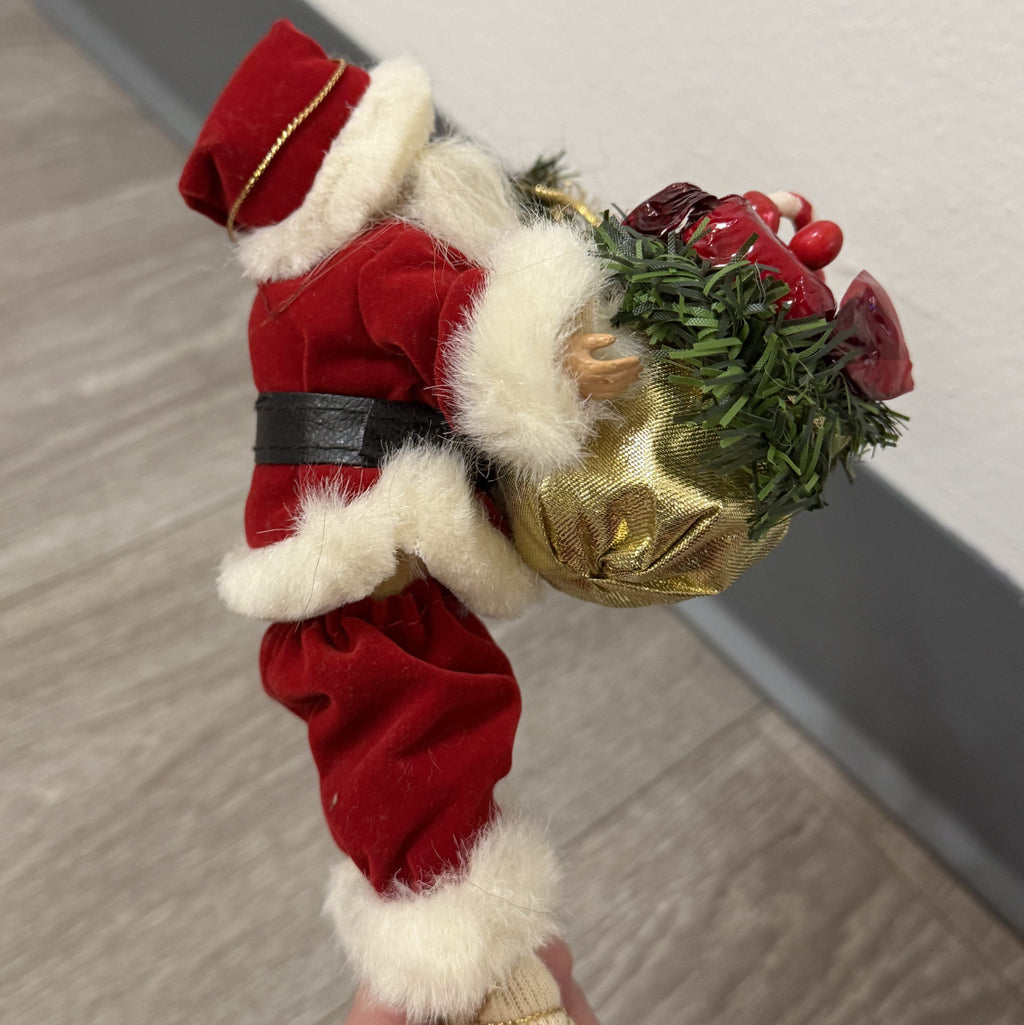 Vintage Santa Ornament with Wreath