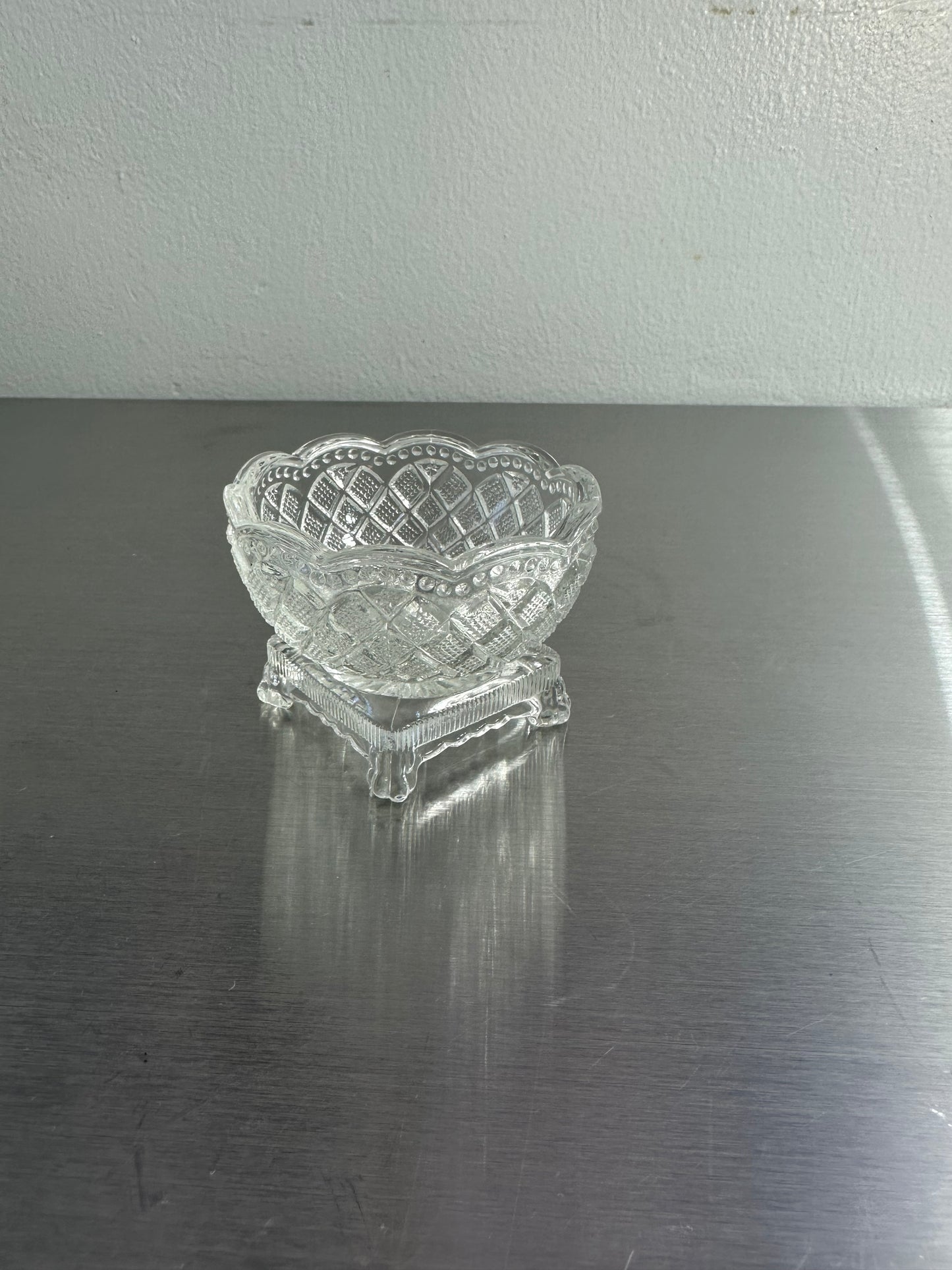 Avon By Fostoria Footed Glass Trinket Bowl Vintage ~ Diamond Lattice Scalloped