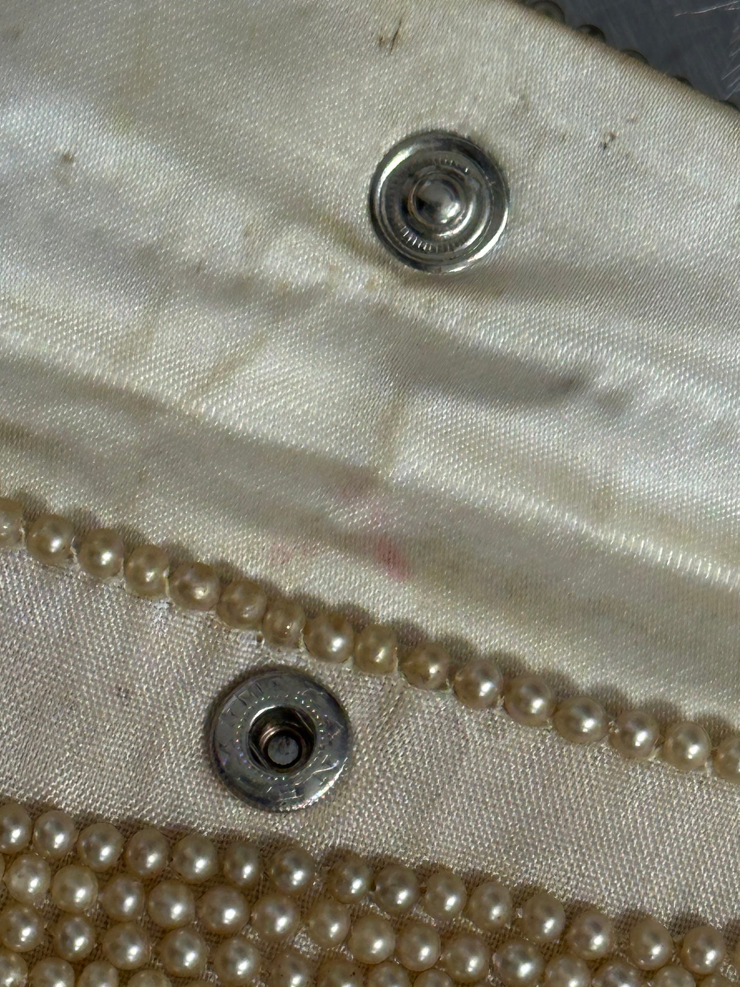 Vintage 1960s La Regale Pearl Beaded Clutch