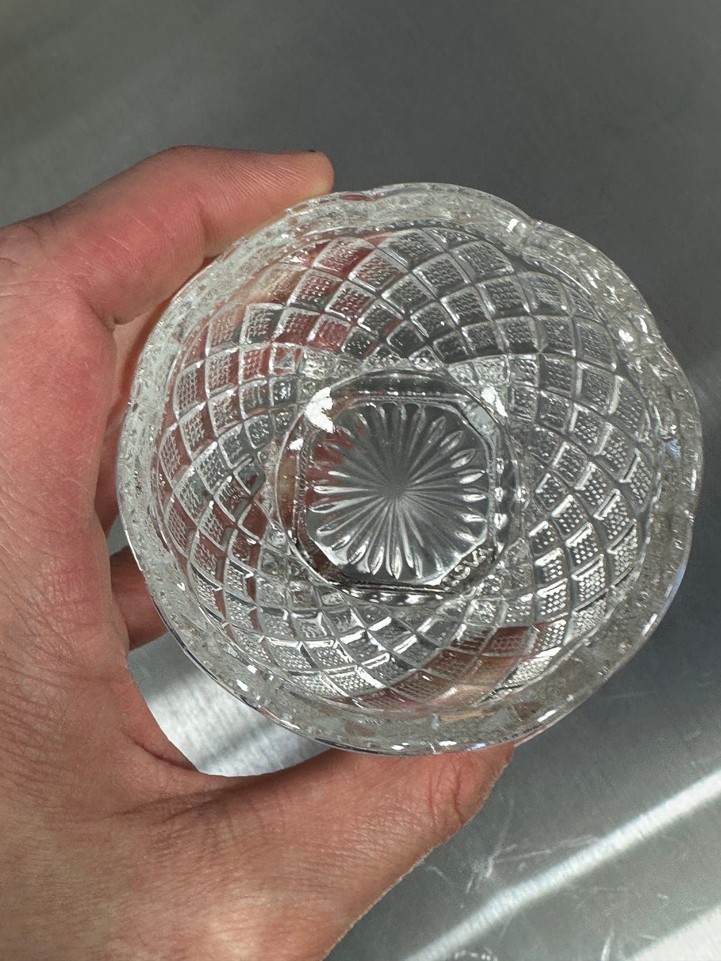 Avon By Fostoria Footed Glass Trinket Bowl Vintage ~ Diamond Lattice Scalloped