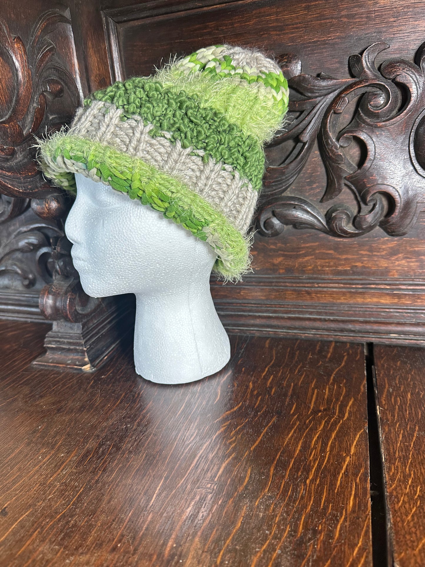 Warm & Cozy Green Handmade Loom Knit Beanie Hat Women’s  Great For St. Patty’s Day!