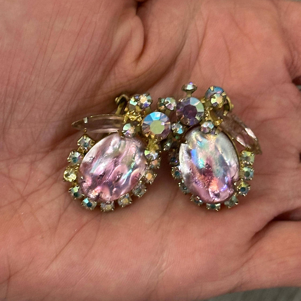 Juliana D&E Opal Cabochon Jewelry Set: 1960s Pendant Brooch and Earrings