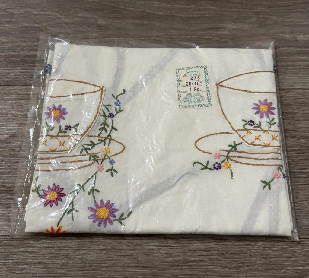 Vintage Handmade Embroidered Teacup Tea Time Apron