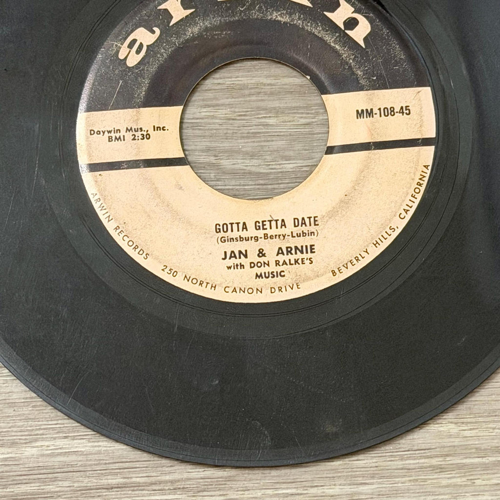 Jan & Arnie Gotta Gotta Date / Jennie Lee 45 RPM Single Vinyl Record